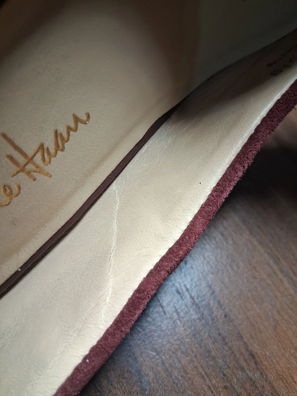 Burgundy Suede Tassel Wedge Loafers - Nike Air Comfort - Women’s Size 9.5 B